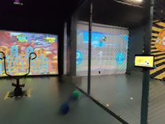 -极限PLAY运动娱乐新世界·团建派对潮玩休闲馆·室内蹦极高空游乐园