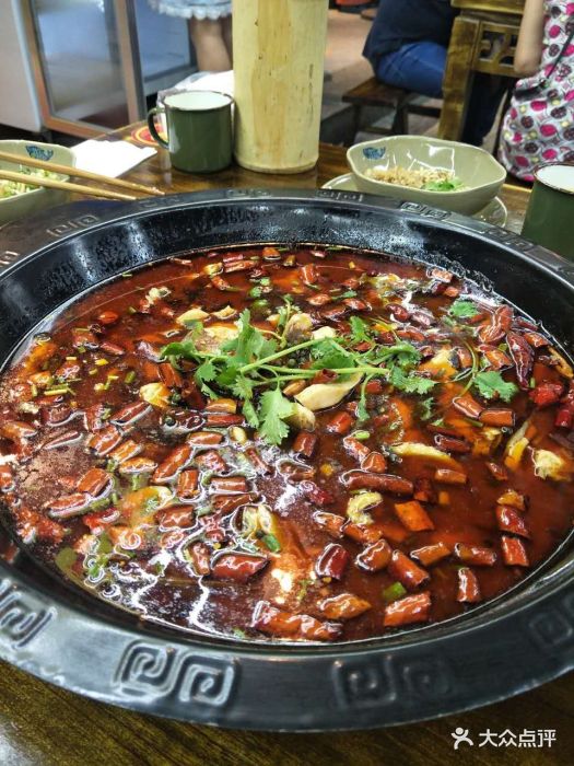 凌森记土锅鱼图片 - 第14张