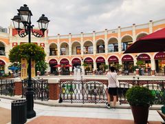 -佛罗伦萨小镇广佛名品奥特莱斯(疏港路店)