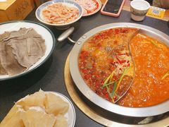 -沸炉重庆老火锅(军事博物馆店)