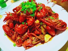 精品潜江油焖大虾-陈帅夜排档·龙虾·炒菜·烤串(世茂店)