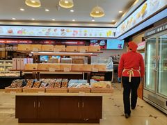 -红宝石·鲜奶小方·海派西点房(南丹店)