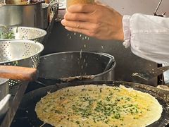-正宗杂粮煎饼香软鸡蛋饼