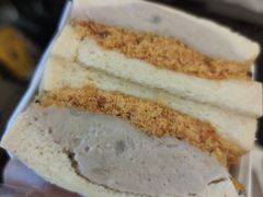 -沁屋面包店(人民东路店)
