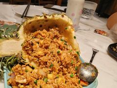 泰式菠萝海鲜炒饭-新世界餐厅(万达店)