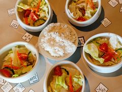 -穹六人间 people 6(岳阳路店)