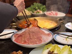-小天鹅火锅·一线江景洪鼎旗舰店(洪崖洞店)