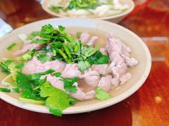 -谢老五跷脚牛肉·非遗传承店