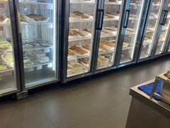 面包甜点陈列柜-川成串·自助串串香火锅(朝阳店)