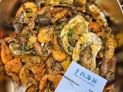 -东来菜馆•手抓海鲜家常菜•海鲜锅贴(鸽子窝店)