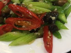 -二钳洞庭虾蟹·江湖菜(成都鹭岛店)