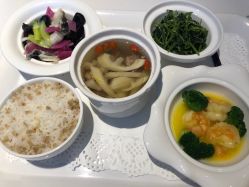 点击看大图 -乐茵敔山湾月子中心(独栋湖景店)