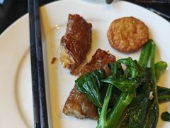 -大中华希尔顿酒店-念自助餐·海南美食·三文鱼