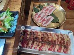-合易泓烤肉·海肠捞饭(火车站店)