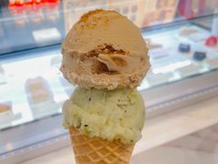 -Fridi Patisserie Cafe