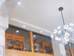 -椒香川流不息川菜馆(二七北路店)
