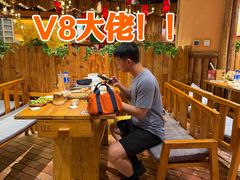 -老滇山寨•云南特色菜•地方菜•民族风情歌舞表演(金碧店)