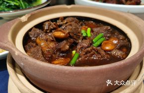 Stewed Beef with Kidney Beans