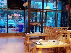 -木屋烧烤(西南角店)