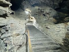 -龙水峡地缝景区