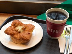 蘑菇牛肉派/美式-星巴克臻选(南京艾尚天地店)