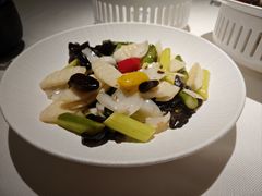 -侨美食家·41年地道粤菜(恒福路店)
