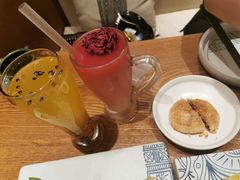 玫瑰鲜花饼-云海肴云南菜(正大广场店)
