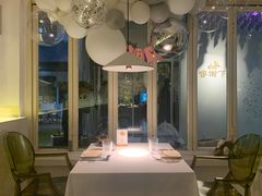 -春树下·树屋花房西餐厅(罍街AS1980店)