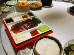 -王府井酒店(金桥港湾店)