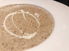 奶油蘑菇汤-Ambra Haus琥珀屋精酿餐厅(宝山店)