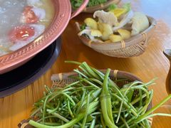 -民食香·腊排骨野生菌美食(木府店)