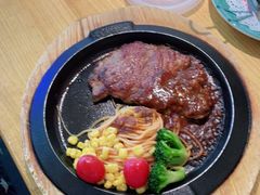 -菲滋意式休闲餐厅(北仑银泰城店)