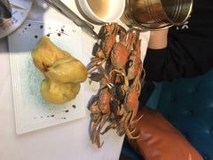 -领鲜活海鲜榴莲自助火锅(东门店)