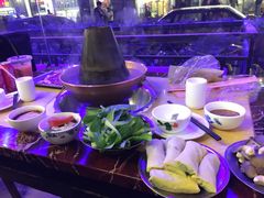 -月圆火锅(宁海东路二店)