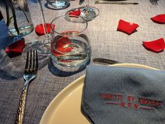 -弦月窗LUNETTE BY AMANDA(复兴路店)