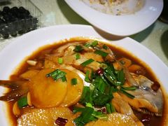 土豆烧武昌鱼-小厨师·二十年沈家门小海鲜(百井坊巷店)
