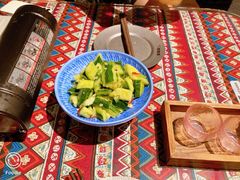 凉拌拍拍黄瓜-火塘云南烧烤大排档