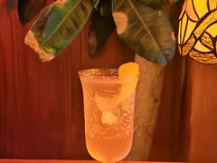 -無名记忆Music Bar夜景怀旧酒吧