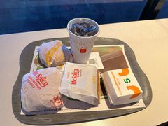 -麦当劳(江湾镇店)