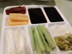 烤鸭包含小料-东四民芳餐厅(世茂工三店)