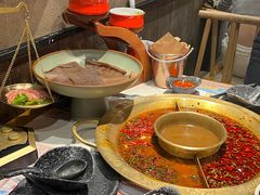 -哥老官重庆美蛙鱼头(五角场合生汇店)