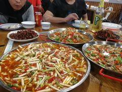 -邱金小炒·30 年盐帮江湖菜(自贡店)
