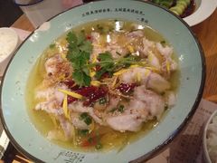老坛酸菜鱼-胡桃里音乐酒馆(仓山万达店)