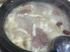 -九寨特色牦牛肉汤锅 羊肉汤锅