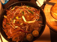 干炒牛河-来龙里 精致 东南亚餐室(万象城店)
