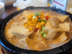 石锅海胆豆腐-日月昇海鲜码头(开发区五彩城店)