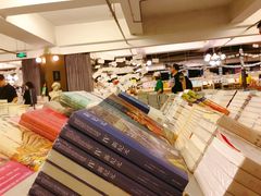 -先锋书店(五台山总店)
