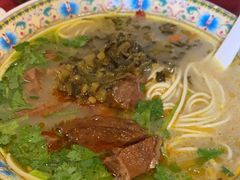 -金杨拉面王小吃面馆·牛三宝面·红烧牛肉粉
