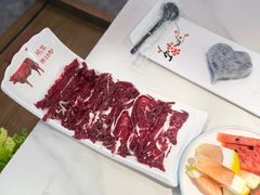 -有牛在鲜·潮汕鲜牛肉火锅(临平万达广场店)