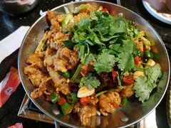 干锅牛蛙-津菜宋记老房子(平山道店)